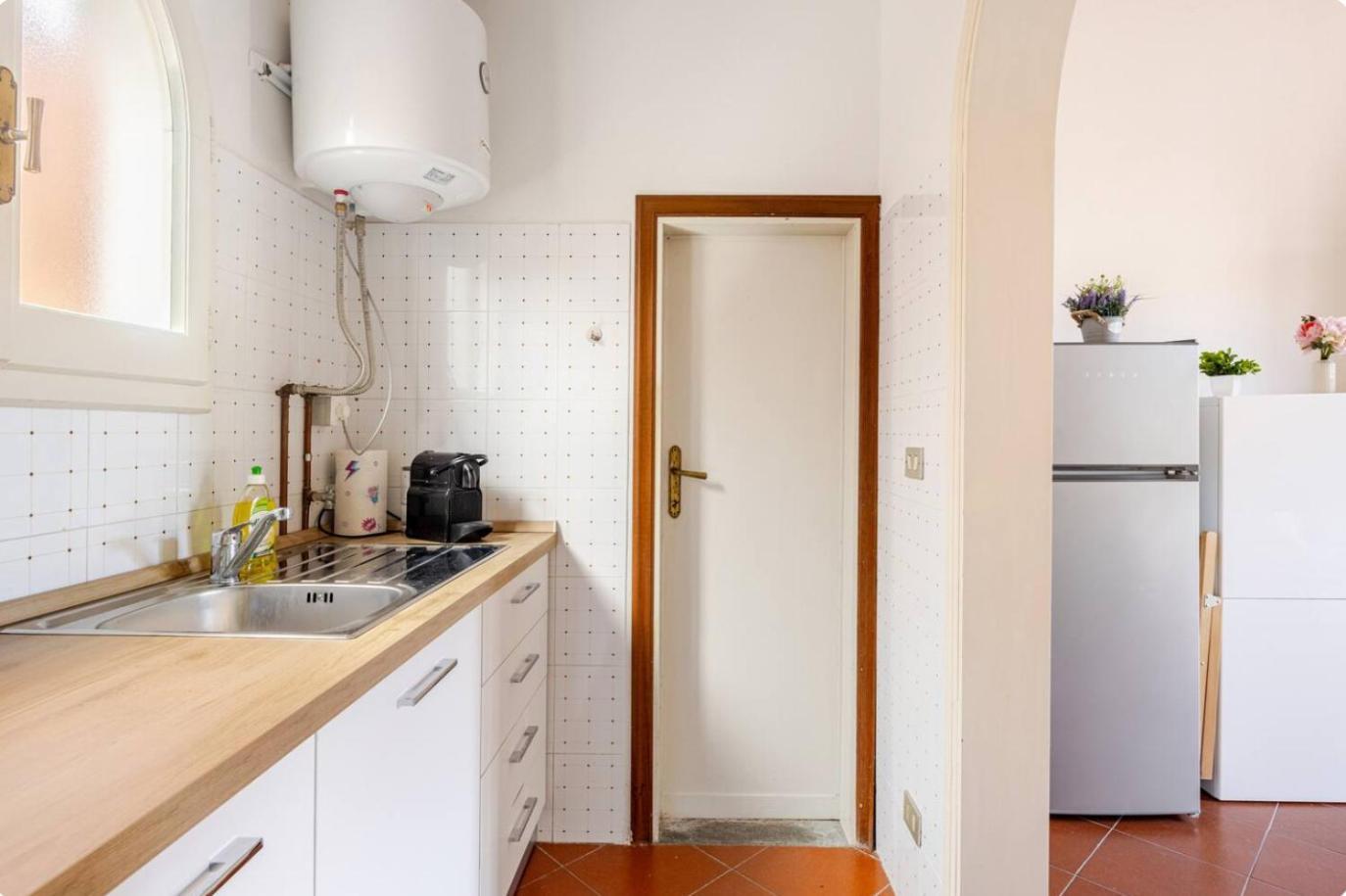 Amazing Abruzzi, In Heart Of Dei Marmi Villa *